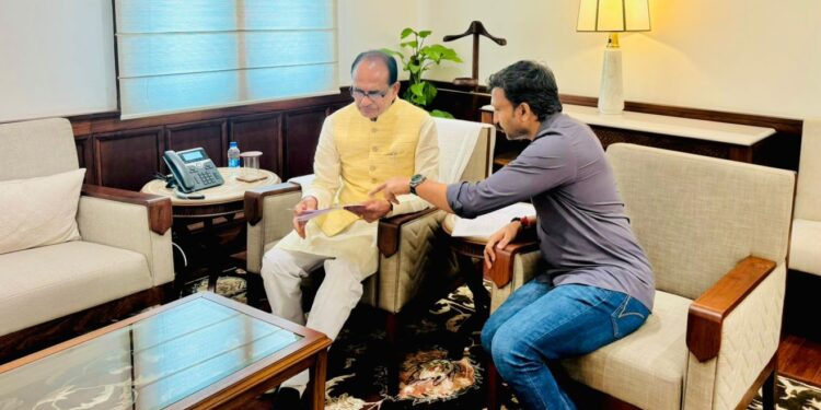 परिपत्रक रद्द करा – खासदार ओमराजे निंबाळकर यांनी घेतली केंद्रीय कृषीमंत्री चौहान यांची भेट