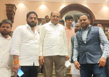 वर्ग 2 जमीन प्रकरणे – येत्या 2 आठवड्यात मिळणार आनंदाची बातमी, महसूल मंत्री राधाकृष्ण विखे पाटील यांनी दिला शब्द