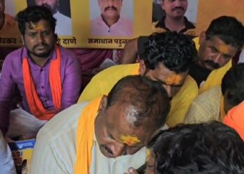 मनोज जरांगे पाटील यांनी साधला आंदोलकांशी संवाद – धाराशिवमधील धनगर आंदोलनाला पाठिंबा, मी सोबत आहे, काळजी करू नका