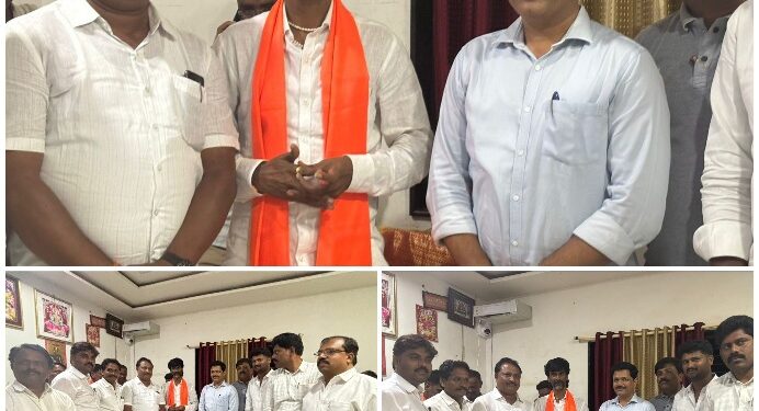 मराठा संघर्ष योद्धा मनोज जारांगे यांची आमदार कैलास पाटील यांनी घेतली भेट 