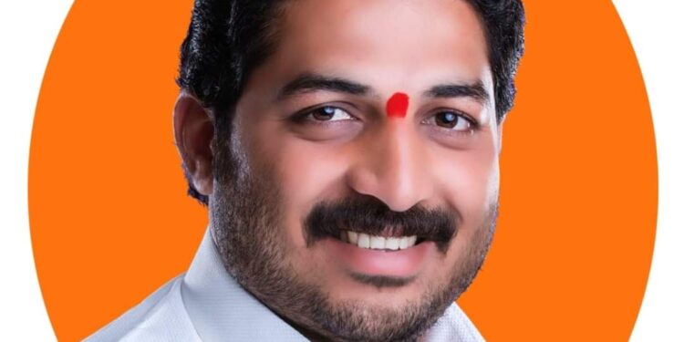 सुरज साळुंके यांनी अपक्ष उमेदवारी अर्ज मागे घेतला – मुख्यमंत्री यांच्या आदेशाने अर्ज मागे, शब्द दिला 